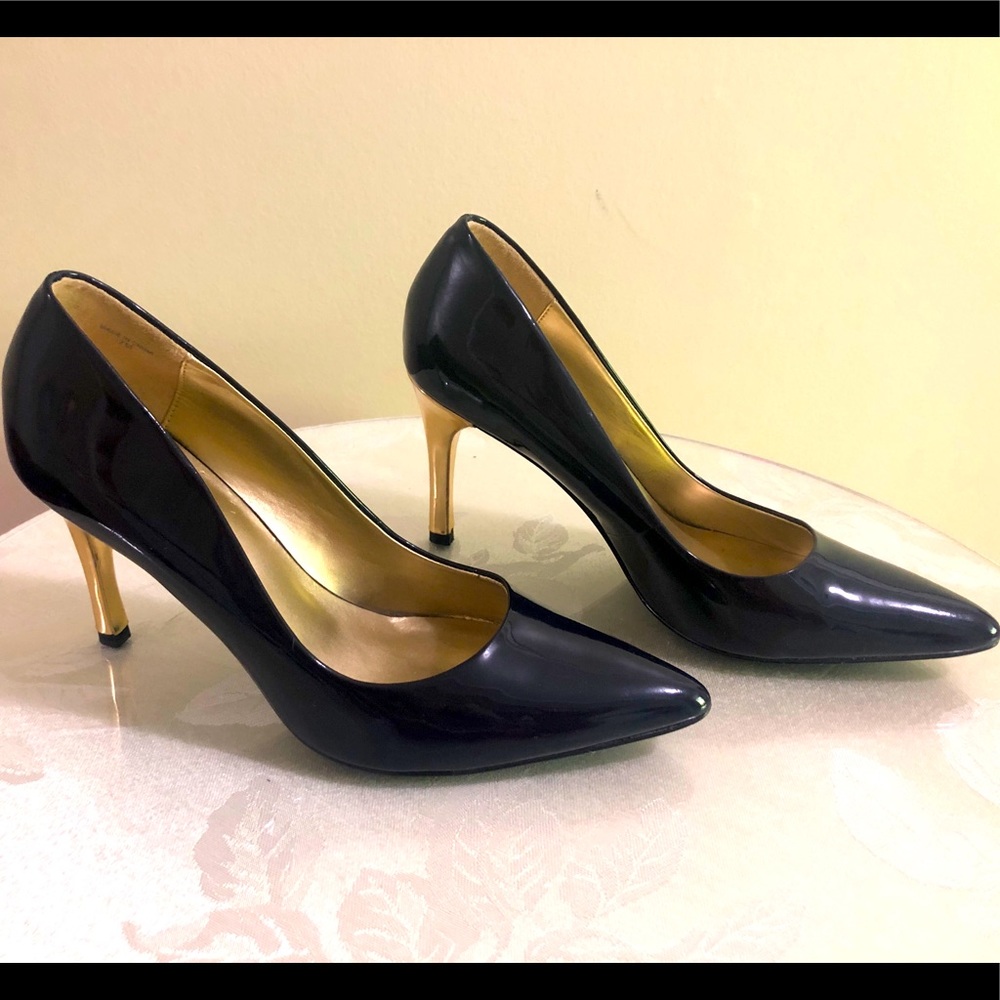 Ann Taylor black heels with gold